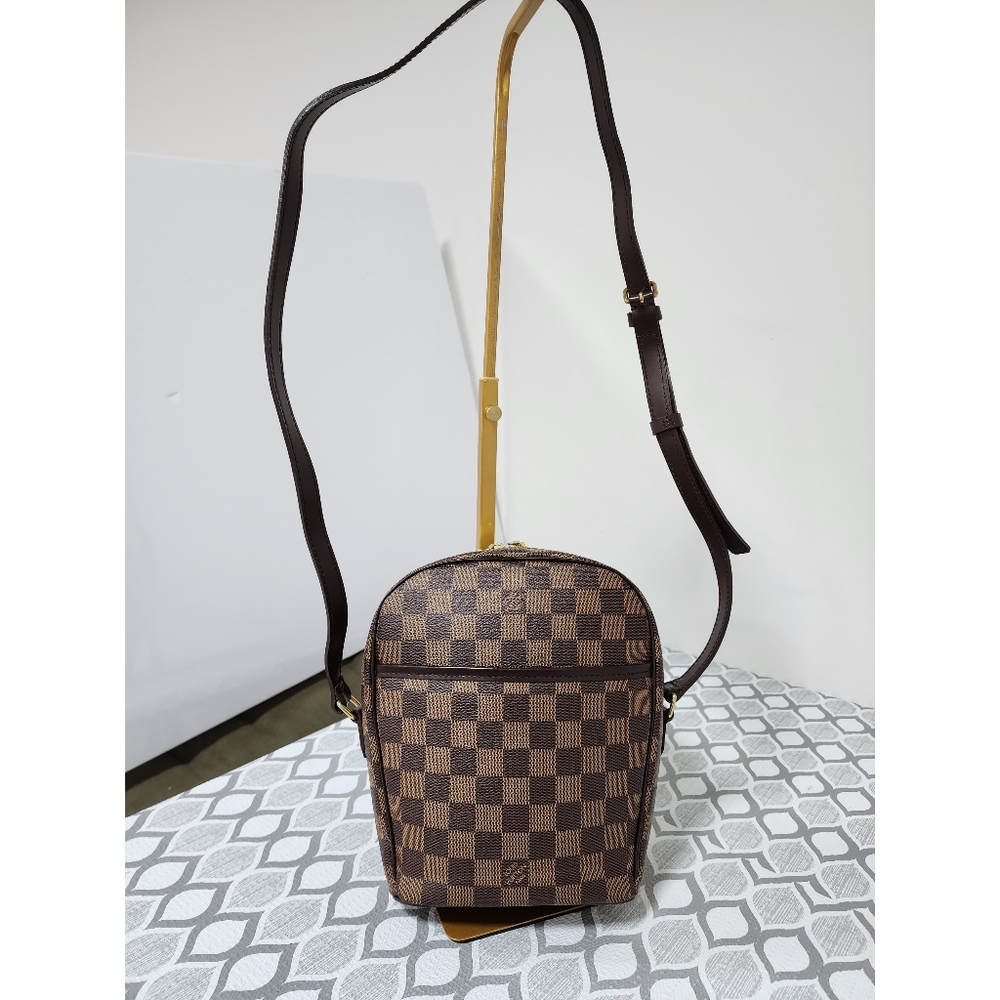 Louis Vuitton Damier Ebene Ipanema PM Crossbody Bag Brown